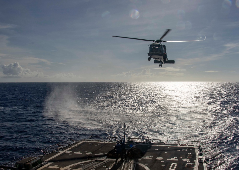 USS Mustin Conducts Vertical Replenisment