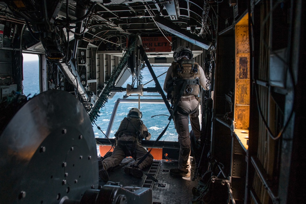 Mine Hunting in the Arabian Gulf