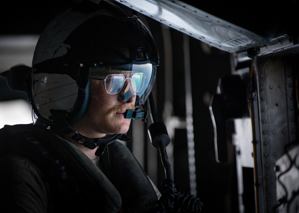 Mine Hunting in the Arabian Gulf