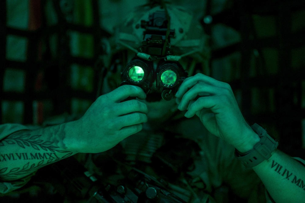 75th EAS resupplies U.S. forces in Somalia