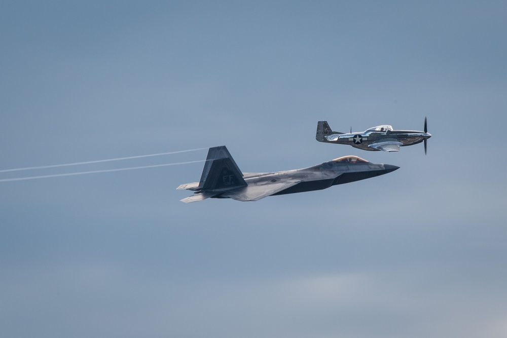 Practice Makes Perfect: F-22 Demo Team