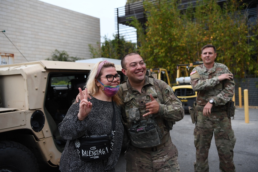 Cal Guard's 1-185th Soldiers interact with residents in Beverly Hills, California