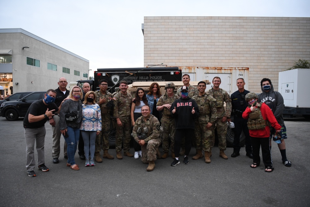 Cal Guard's 1-185th Soldiers interact with residents in Beverly Hills, California
