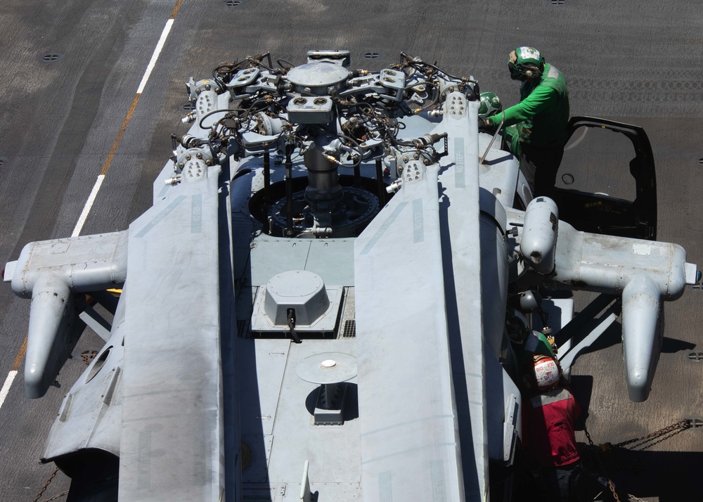 USS Bataan (LHD 5) Flight Ops