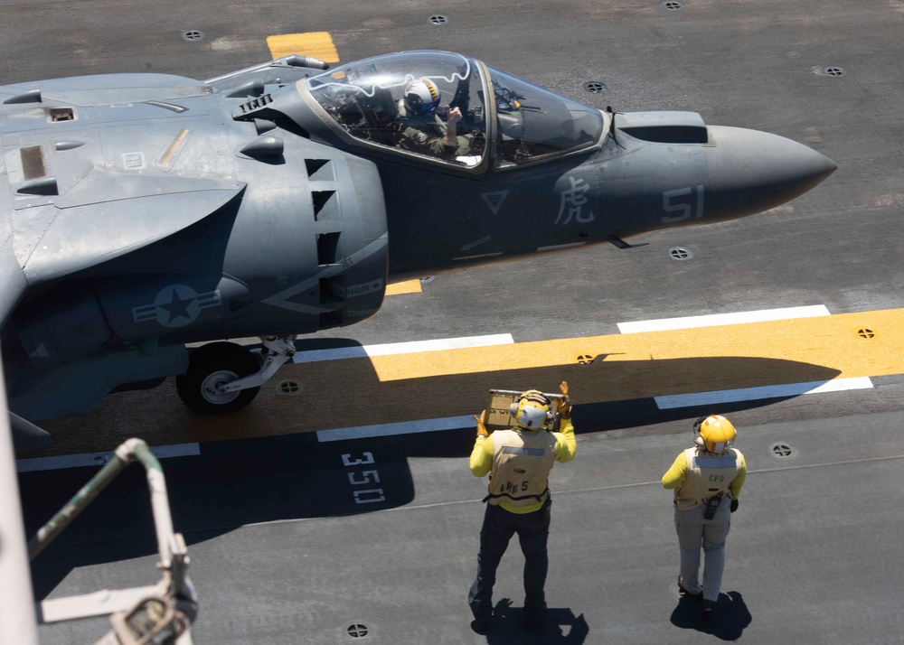 USS Bataan (LHD 5) Flight Ops