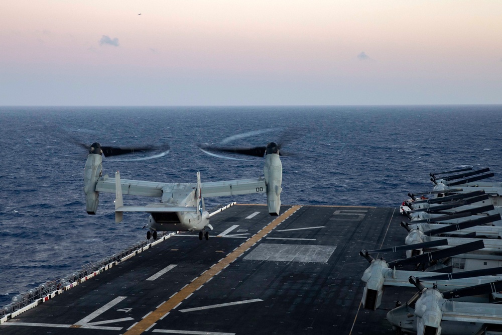 USS Bataan (LHD 5) Flight Ops