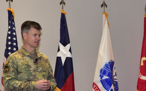 17th TRG welcomes new Commander
