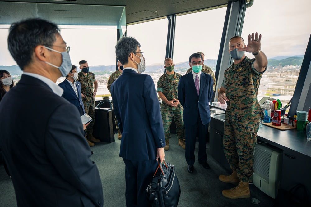 Japanese Minister of Defense visits MCAS Iwakuni