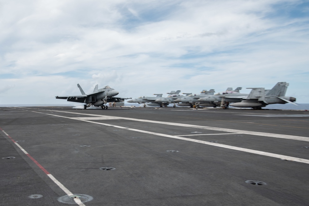 USS Ronald Reagan (CVN 76) Flight Operations