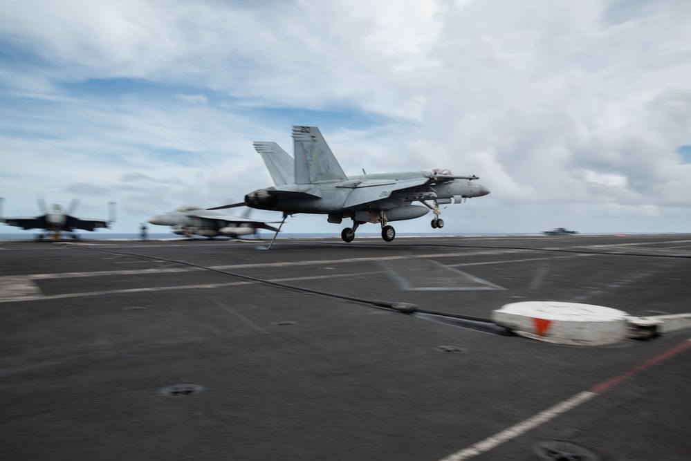 USS Ronald Reagan (CVN 76) Flight Operations