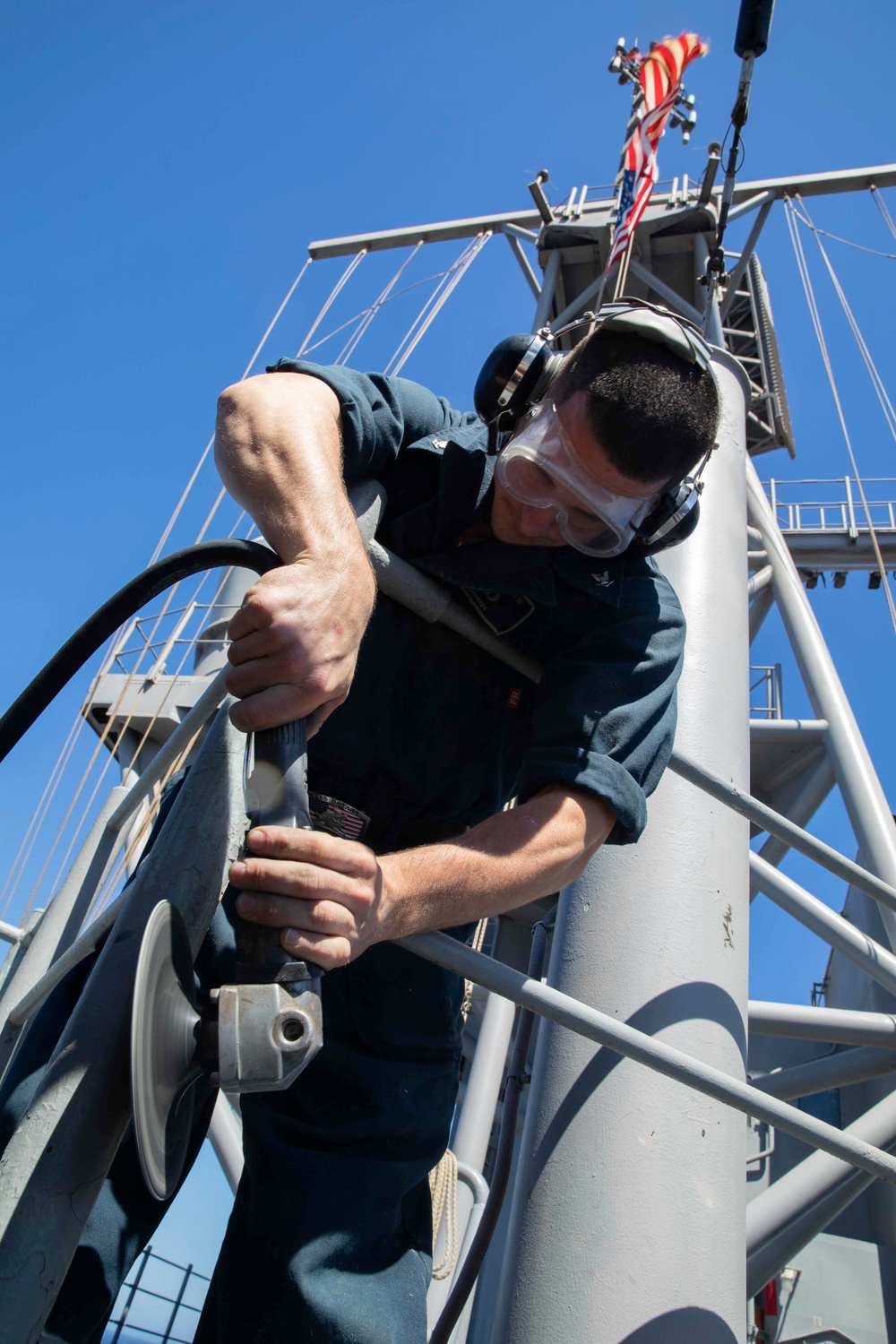 USS Bataan (LHD 5) Maintenance