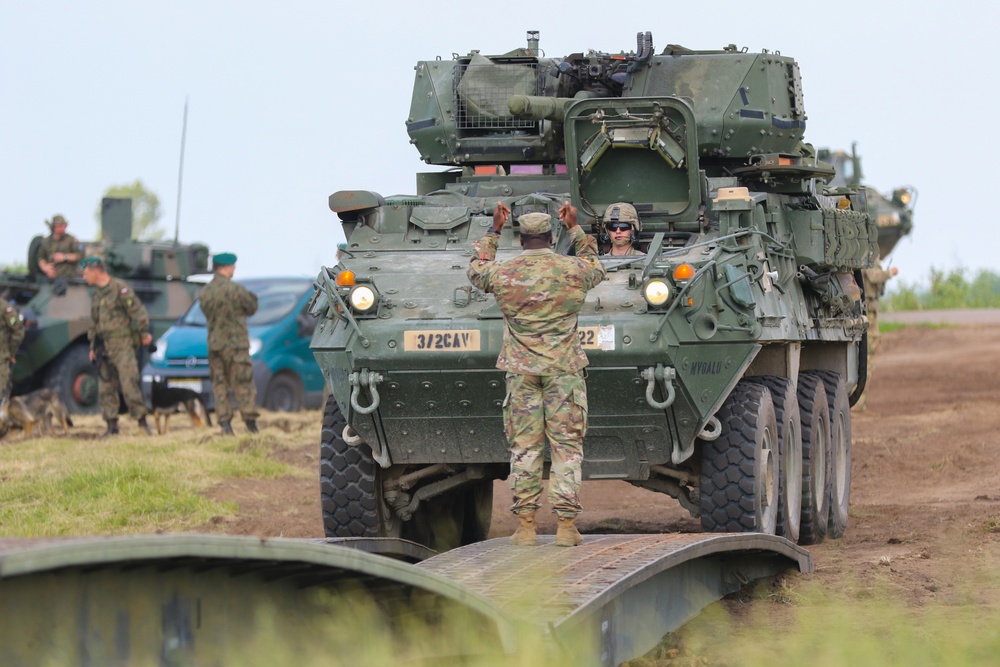 DVIDS - Images - eFP Battle Group Poland conducts Bull Run 12 bridging ...