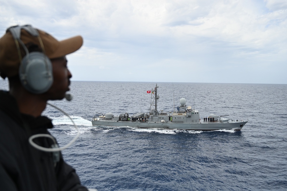 USS Porter Conducts PASSEX with Tunisia