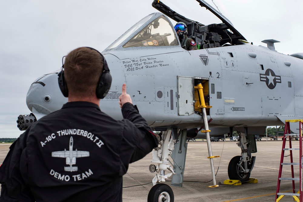 A-10 Demonstration Team at Shaw AFB Day 1