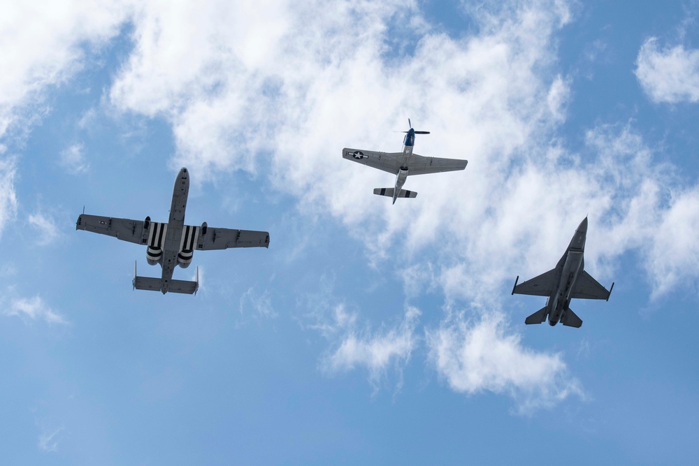 A-10 Demonstration Team at Shaw AFB Day 4 Heritage