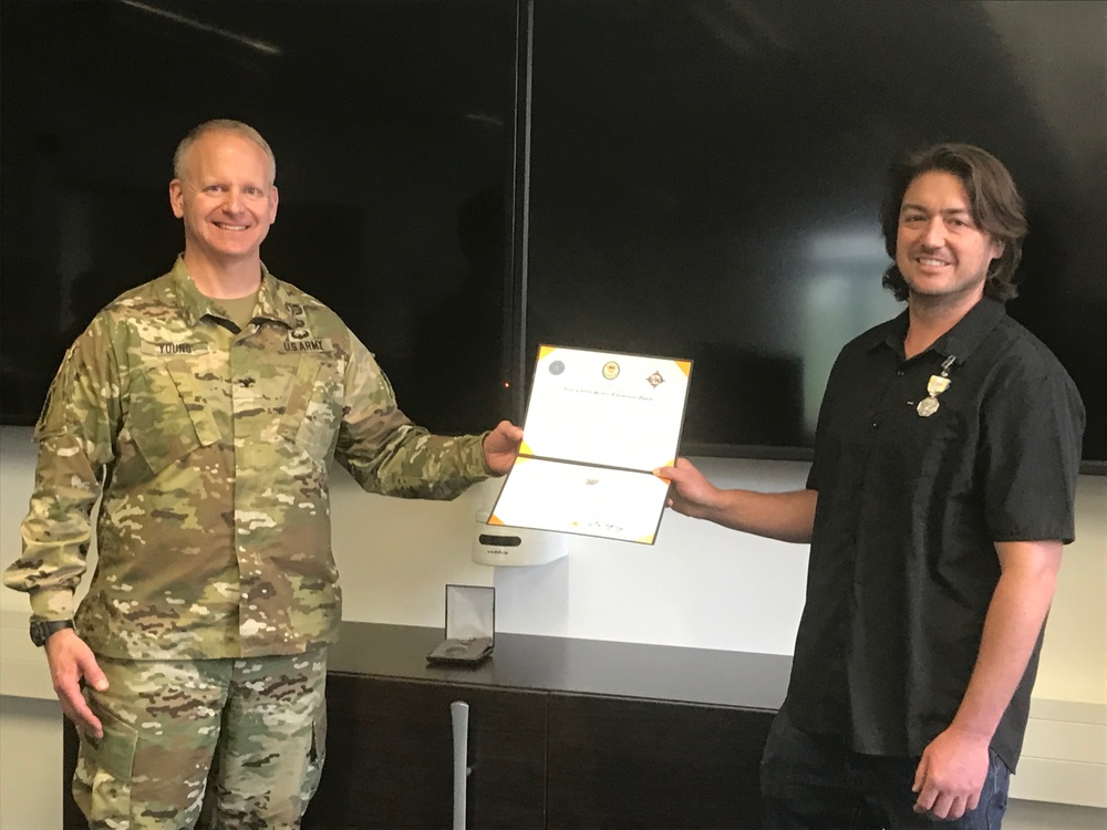 NIWC Atlantic Engineer Earns Joint Award Supporting EUCOM Legal Office Relocation