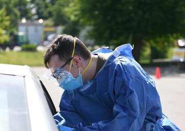 178th Airmen provide COVID-19 testing to local community members