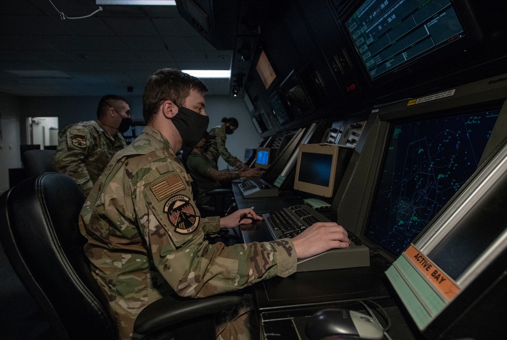 Airmen adapt to COVID-19 working conditions