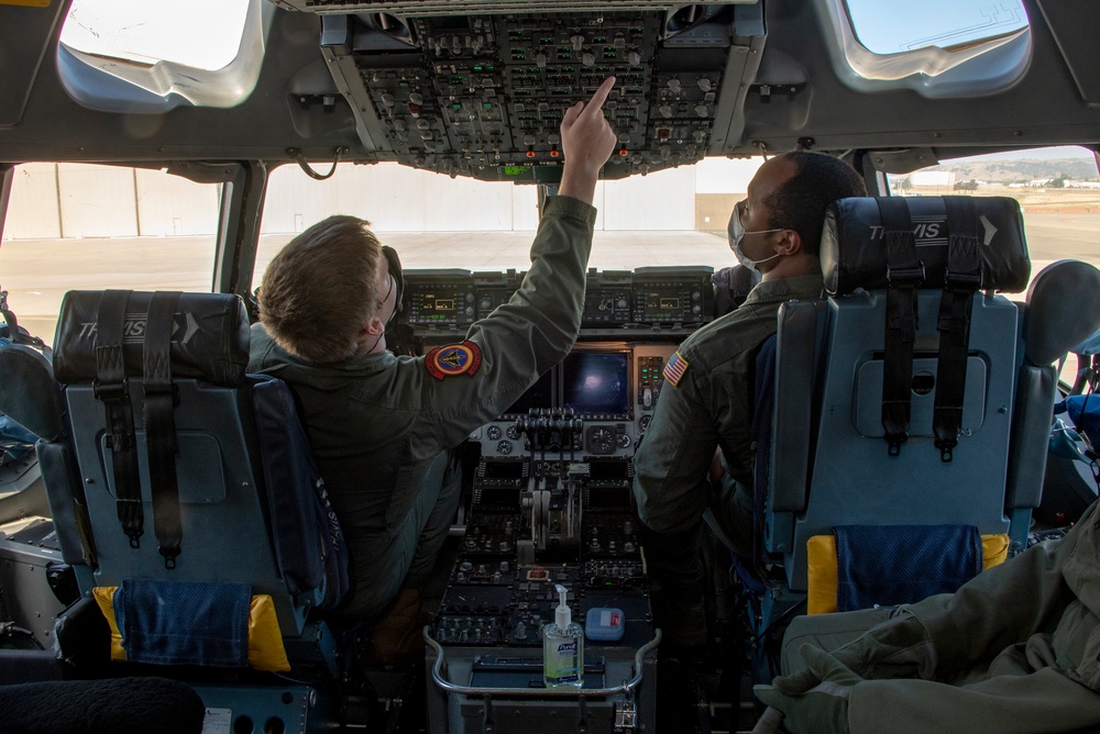 Airmen adapt to COVID-19 working conditions