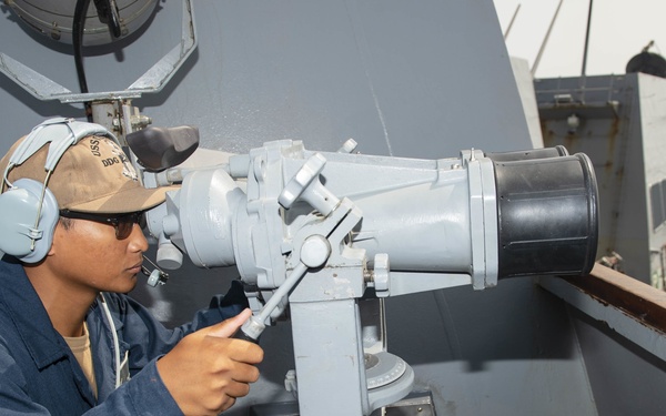 Truxtun Conducts Operations in the 5th Fleet Area of Operations