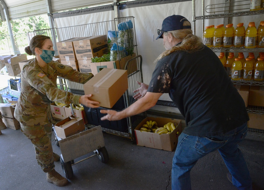 Washington National Guard supporting community food banks