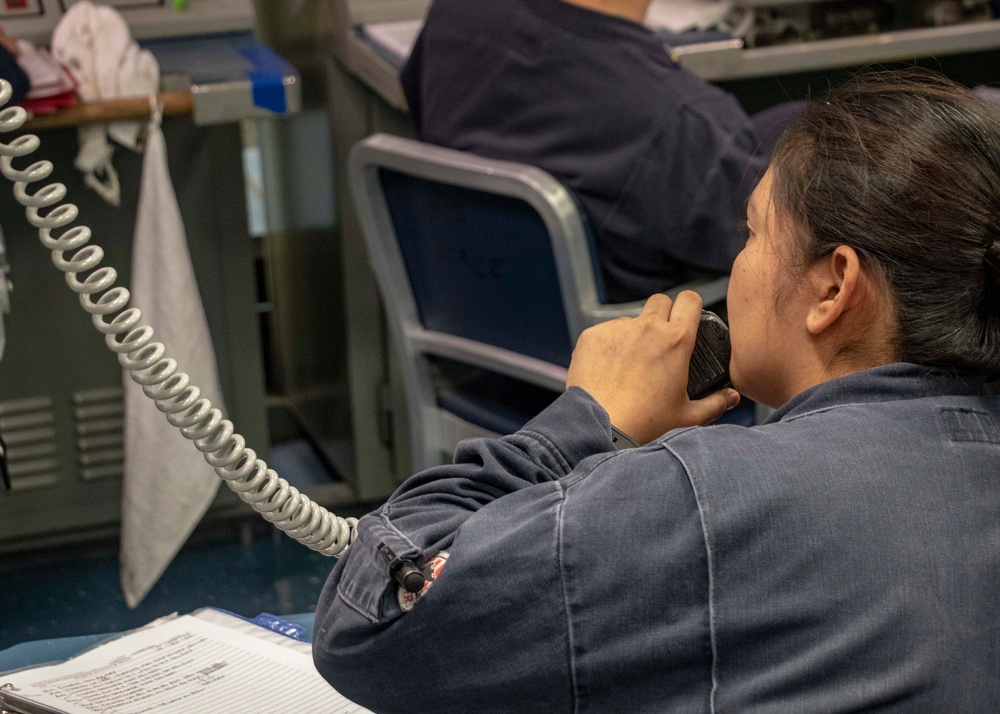 USS Mustin Conducts Engineering Drills