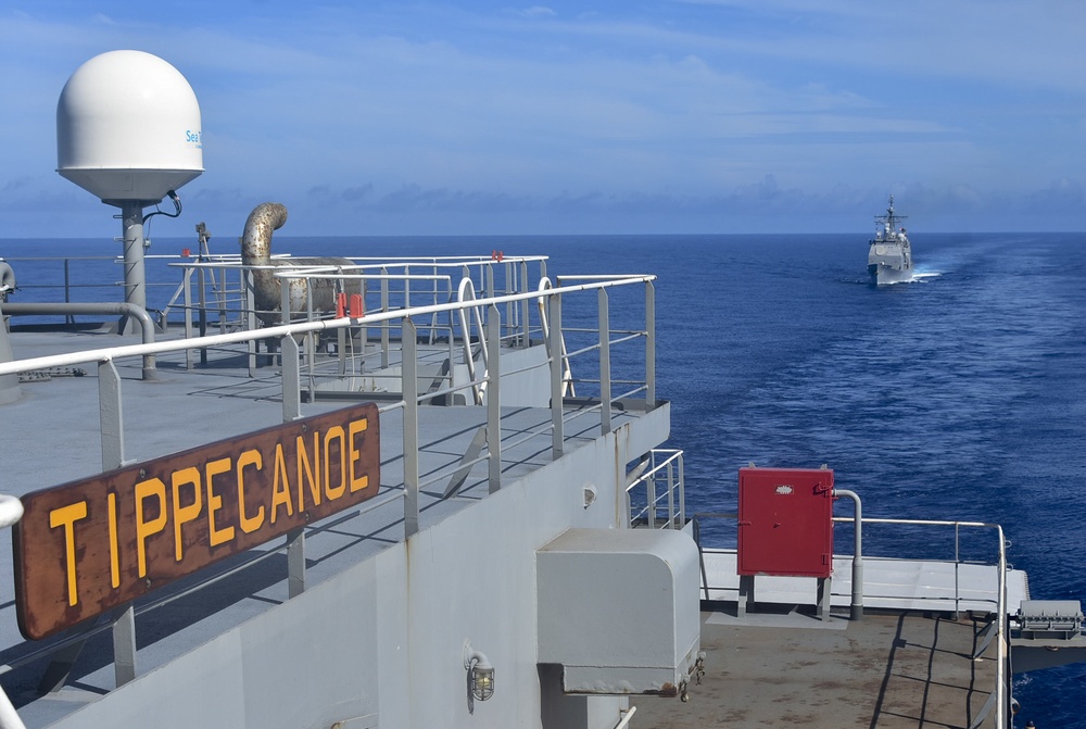 USNS Tippecanoe (T-AO 199) Conducts Repenishments-at-Sea with USS Barry (DDG 52) and USS Antietam (CG 54)