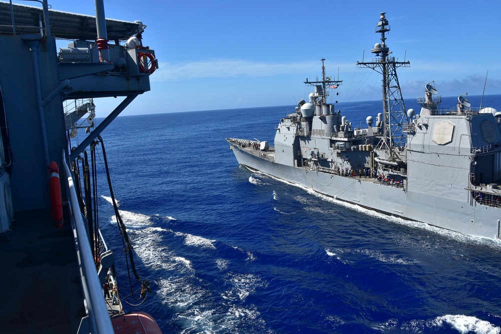 USNS Tippecanoe (T-AO 199) Conducts Repenishments-at-Sea with USS Barry (DDG 52) and USS Antietam (CG 54)