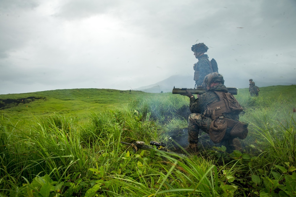 3rd Marine Division maintains infantry skills