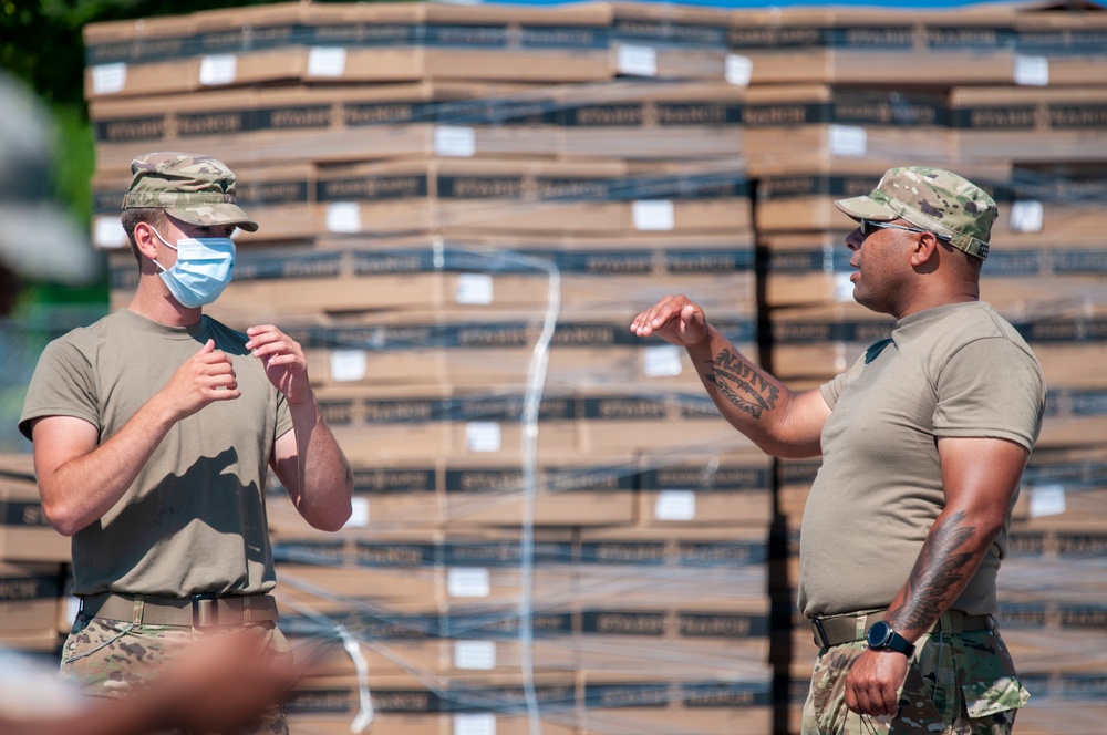 National Guard aids Food Bank of Delaware amid COVID-19