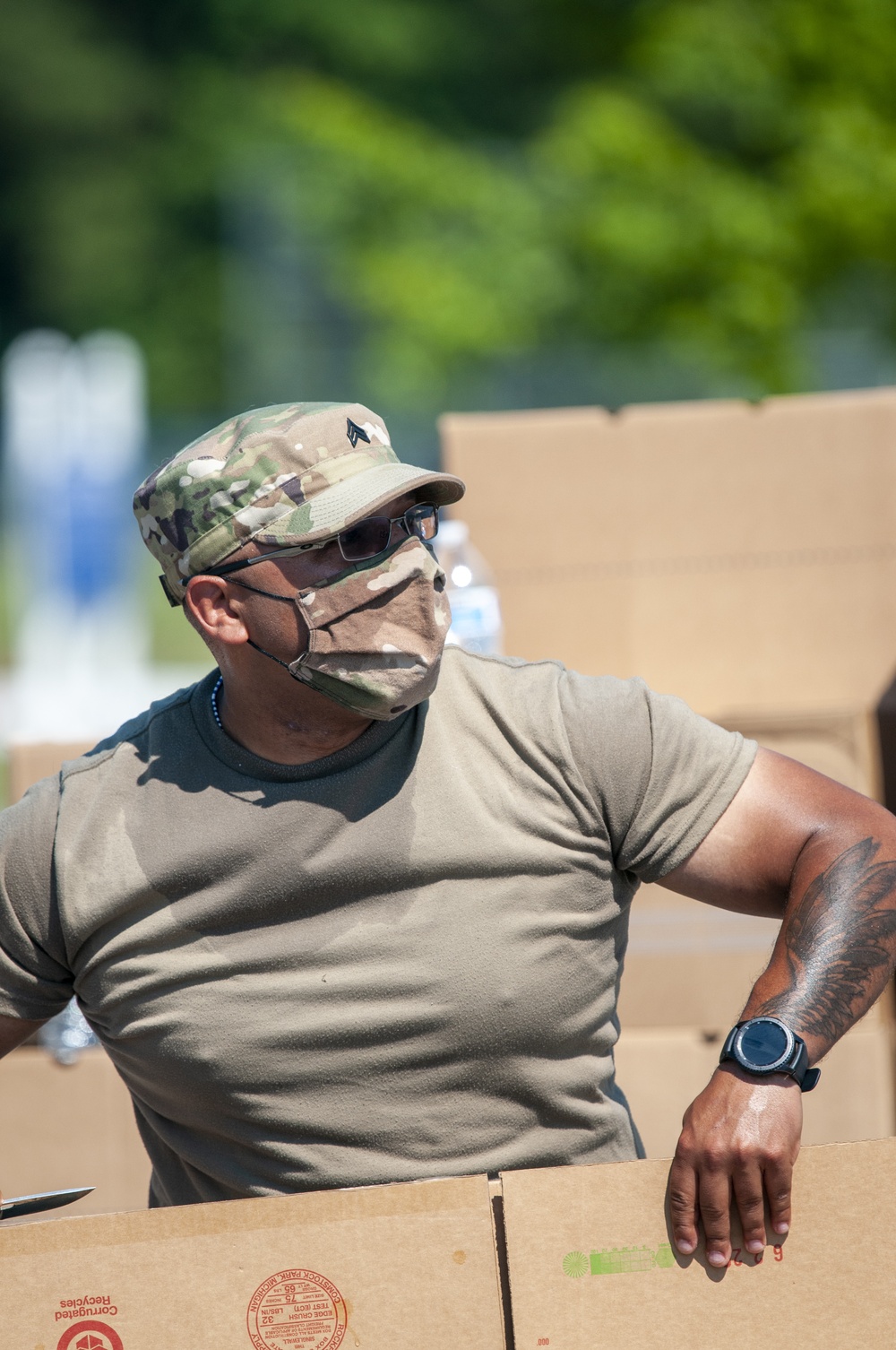 National Guard aids Food Bank of Delaware amid COVID-19