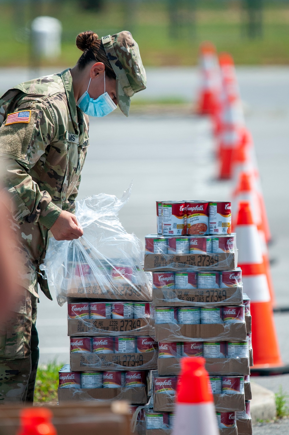 National Guard aids Food Bank of Delaware amid COVID-19