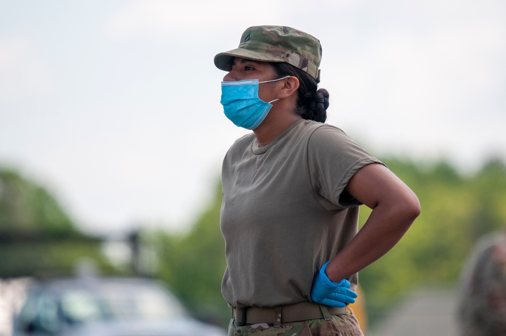 National Guard aids Food Bank of Delaware amid COVID-19