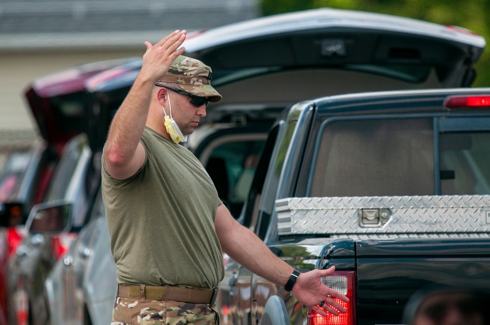 National Guard aids Food Bank of Delaware amid COVID-19