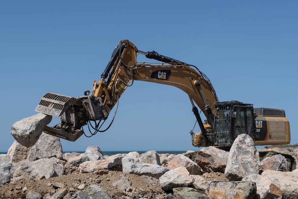 NMCB 1 continues Cliff Erosion Prevention Project on Naval Station Rota.