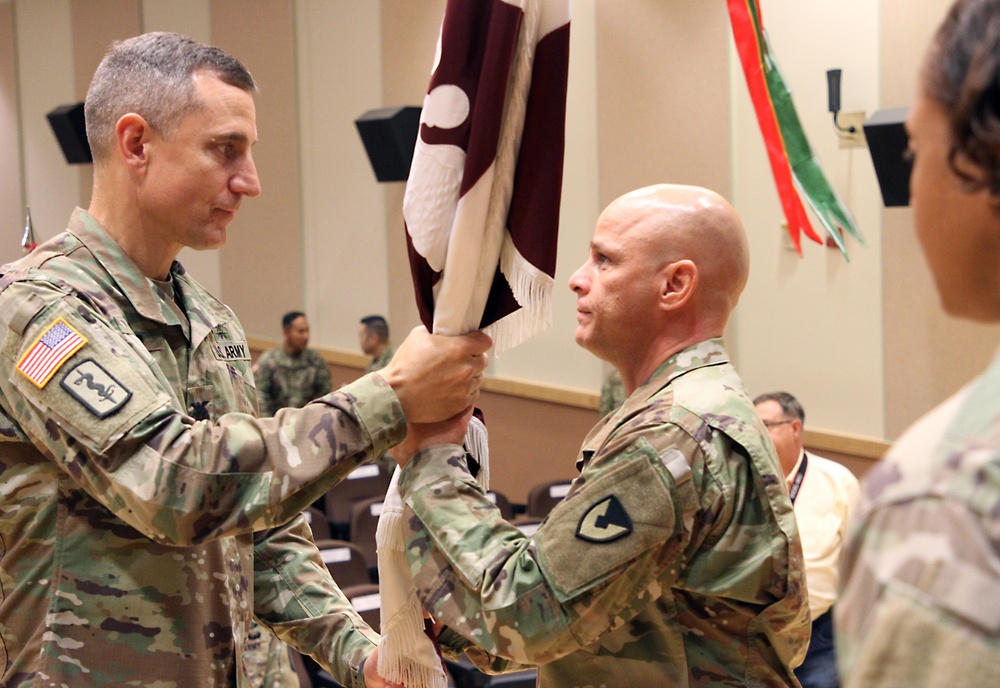 Lt. Col. Marcus D. Perkins recieves colors