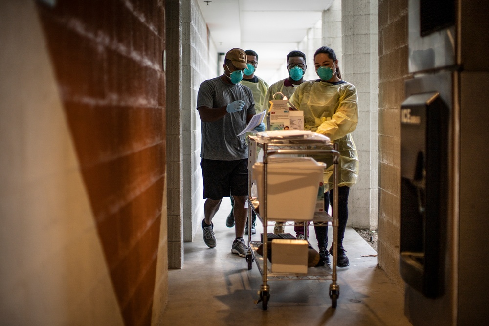 I MIG Marines and Sailors tested for COVID-19 before deployment