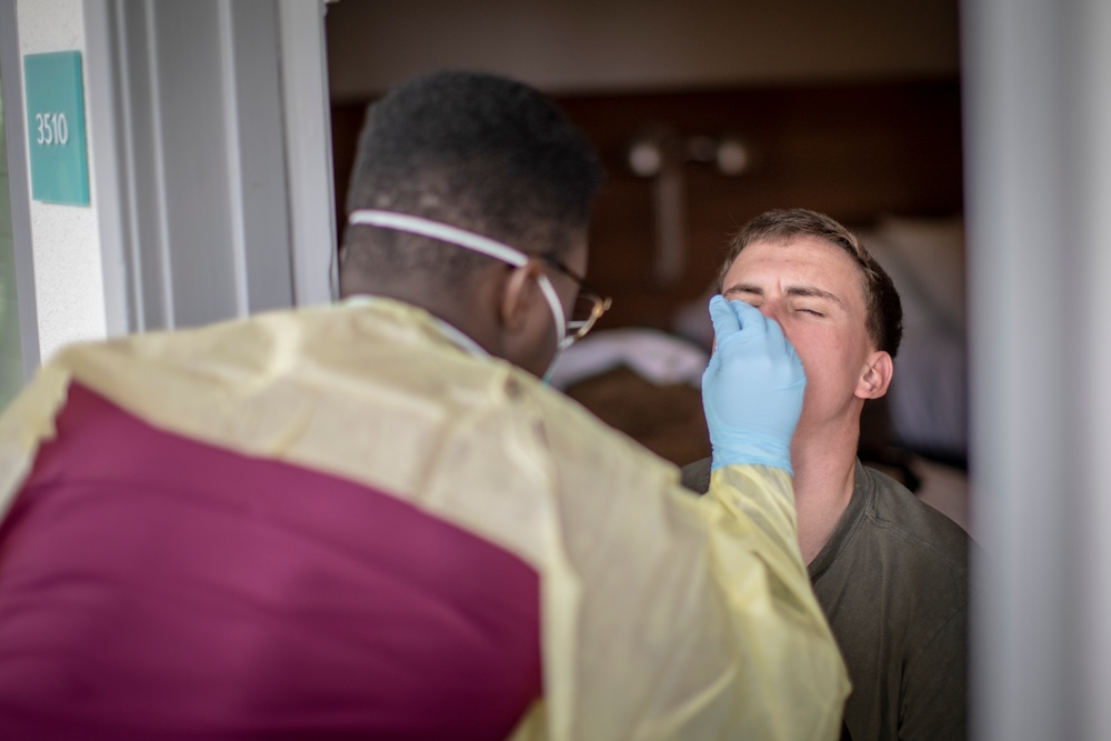 I MIG Marines and Sailors tested for COVID-19 before deployment