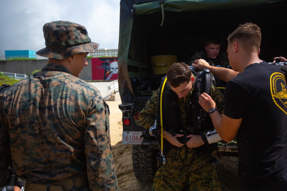 3rd Reconnaissance Battlion DPD Training