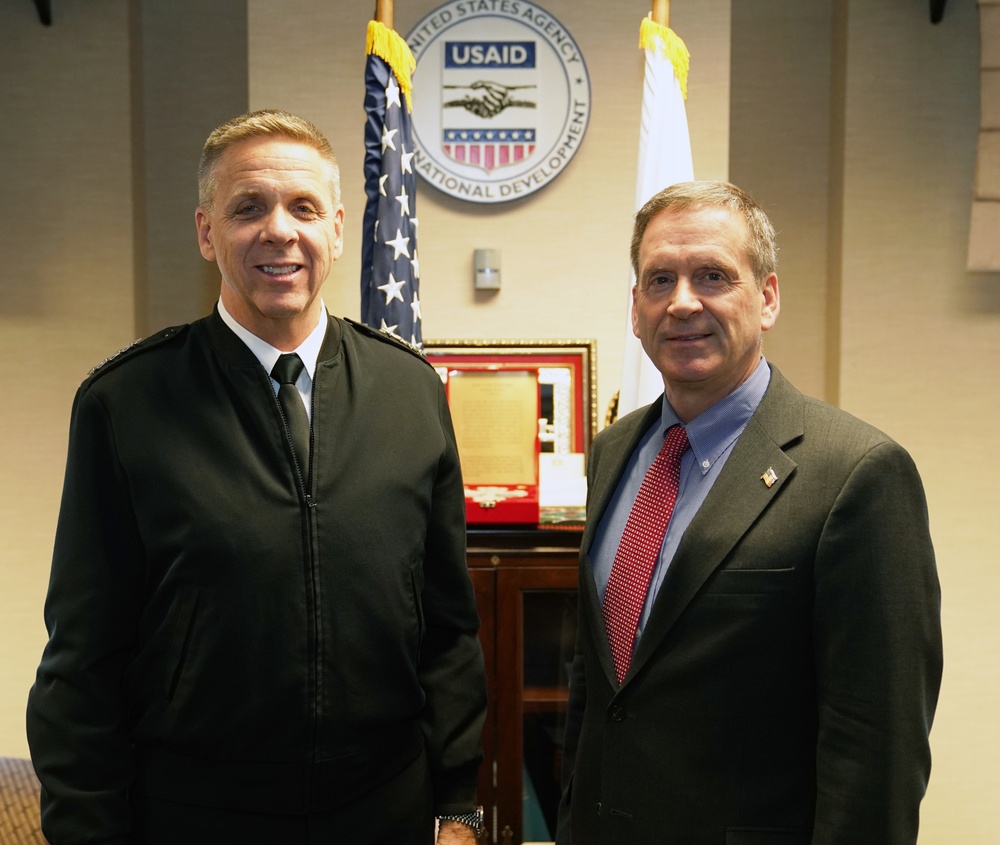 AAID Mark Green meets with Admiral Philip Davidson, Commander, INDOPACOM