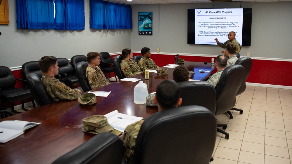 Knuckle Buster Academy: 2nd AMXS holds developmental course to better Airmen