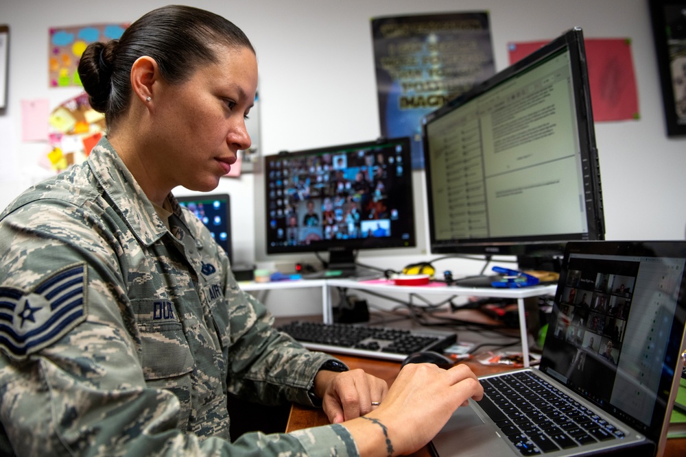 JBSA-Lackland NCOA opens PME course in virtual classrooms