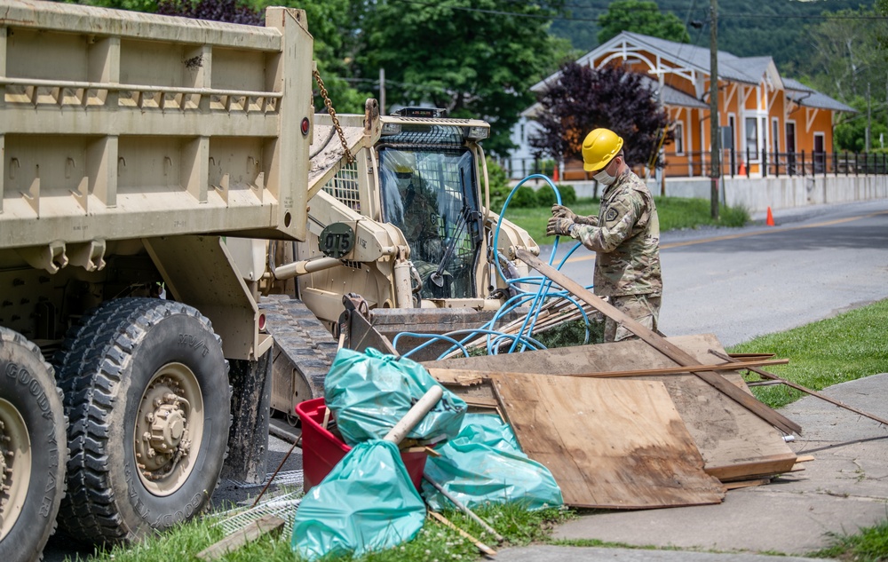 W.Va. Guard Conducts Debris Removal Operations
