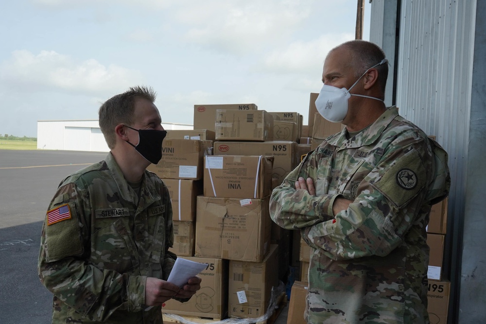 Brigadier General Greg Chaney visits South Texas Border