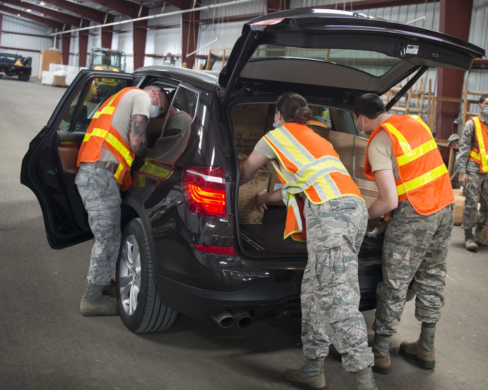 Connecticut Air National Guard distributes PPE at Bethlehem Fair Grounds