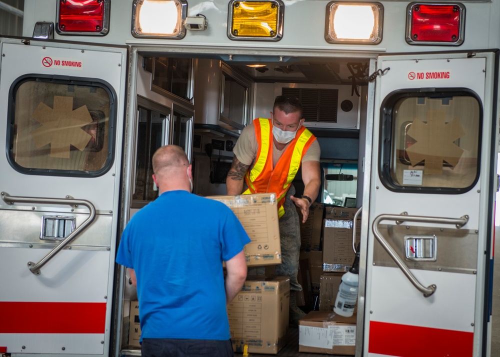 Connecticut Air National Guard distributes PPE at Bethlehem Fair Grounds