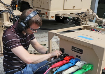 C5ISR Center researches hybrid power system