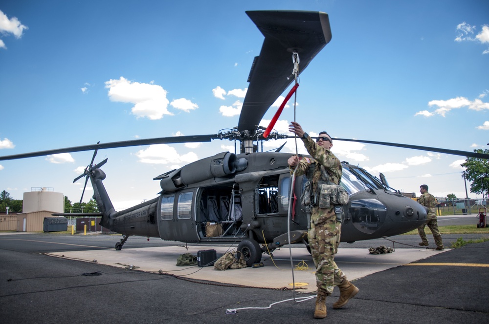 169th Aviation Regiment Conducts Flight Operations