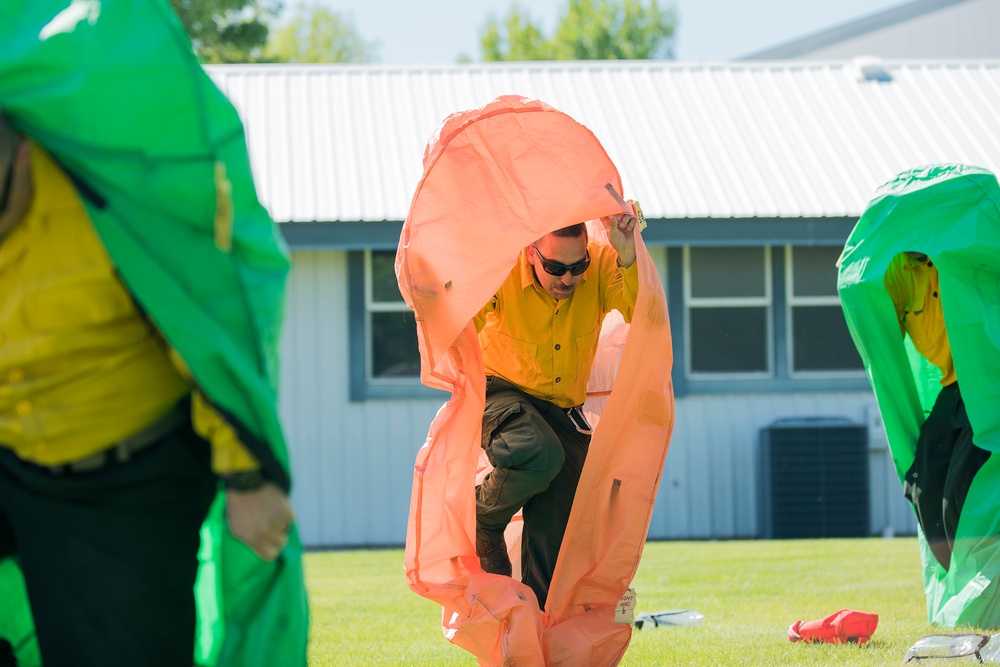 Idaho Guardsmen train to fight wildland fires earning Red Card certifications