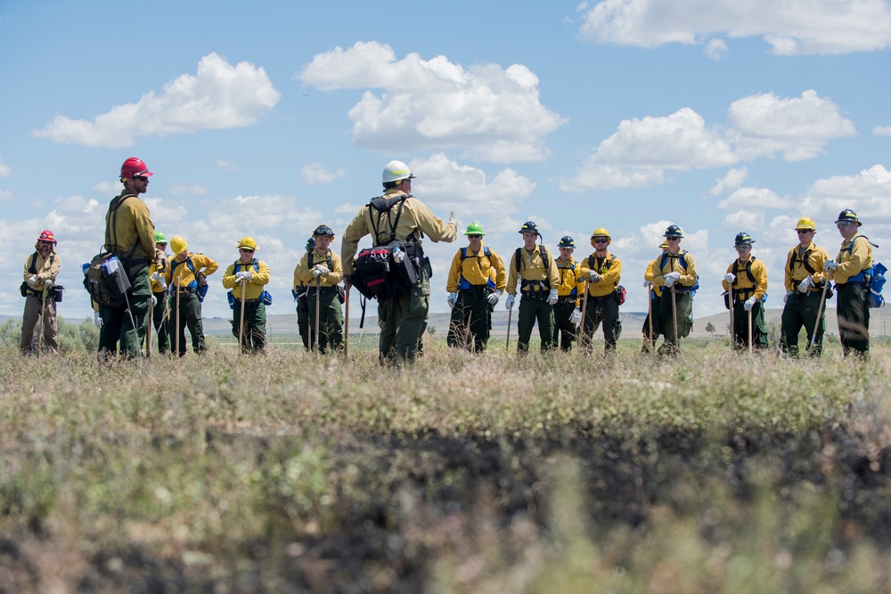 Idaho Guardsmen train to fight wildland fires earning Red Card certifications